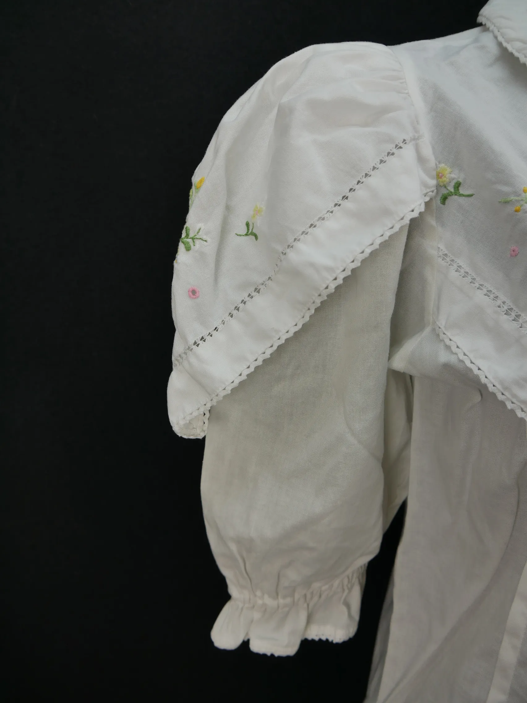 Gr.36 Trachtenbluse Bluse weiß Baumwolle Sportalm mit Stickerei TB5266